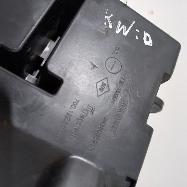 Suporte Caixa Fusível C/ Tampa Renault Kwid 2020