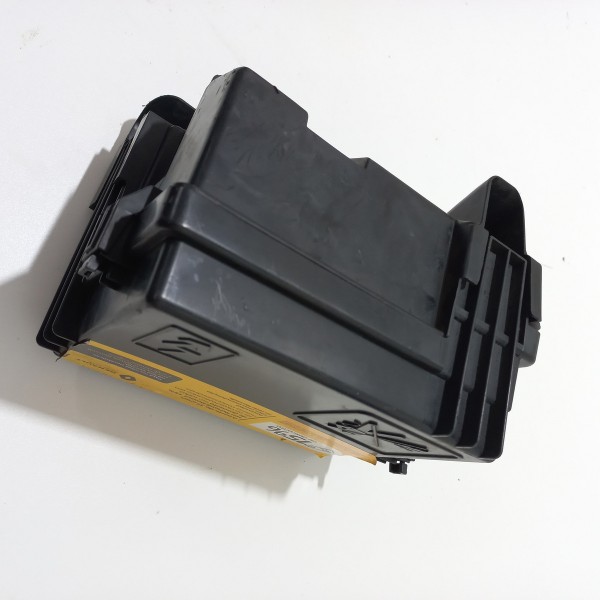 Suporte Caixa Fusível C/ Tampa Renault Kwid 2020