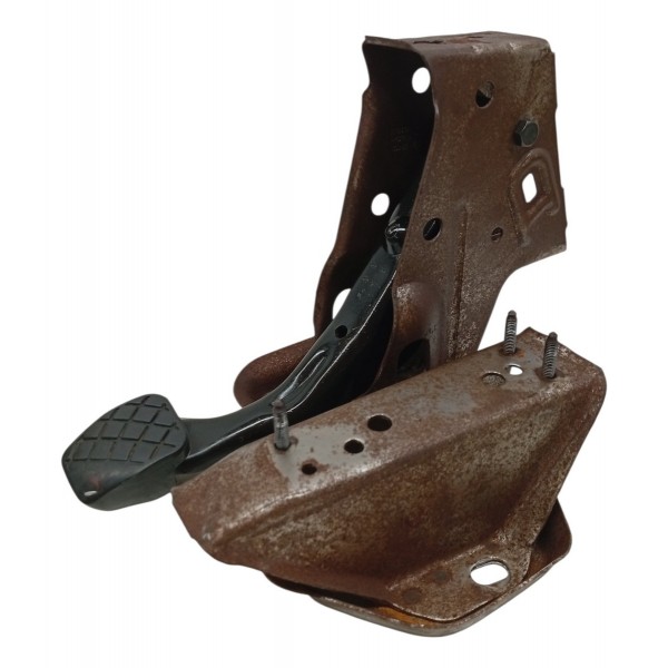 Pedaleira Pedal Freio Volkswagen Voyage 2014 2015 Detalhe