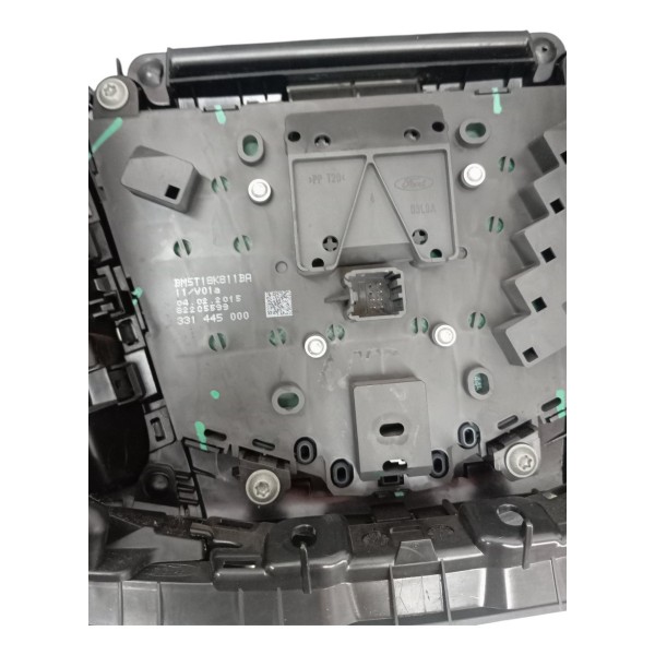 Moldura Comandor Radio Difusar Ar Alerta Ford Focus 2015