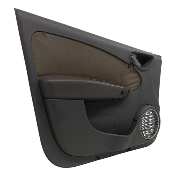 Forro Porta Dianteira Esquerda Fiat Palio 4p 2014 Detalhe