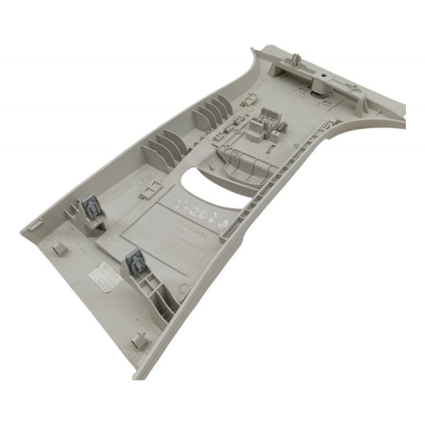 Moldura Direita Superior Coluna Central Ford Focus 2015