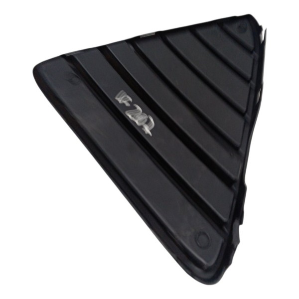 Grade Inferior Parachoque Direito Ford Focus 2015 Detalhe