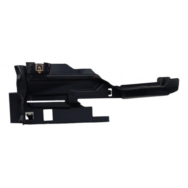 Acabamento Superior Esquerdo Churrasqueira Ford Focus 2015