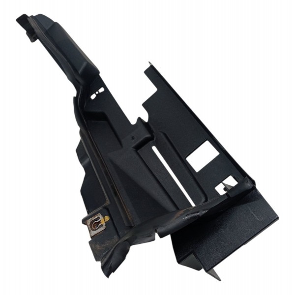 Acabamento Superior Esquerdo Churrasqueira Ford Focus 2015