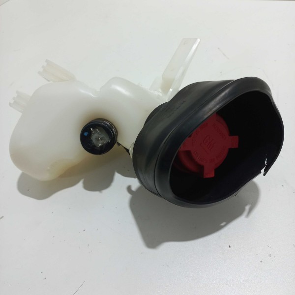 Reservatório Gasolina Partida Frio Chevrolet Onix 2019