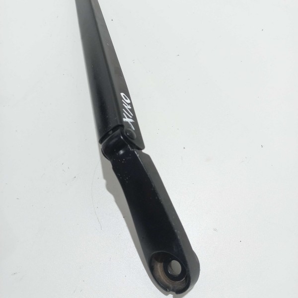 Braço Limpador Lado Direito Passageiro Gm Onix 2019 1.4 Direito