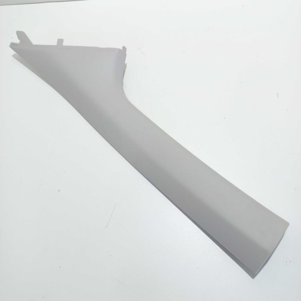 Acabamento Coluna Parabrisa Lado Esquerdo Gm Onix 2019