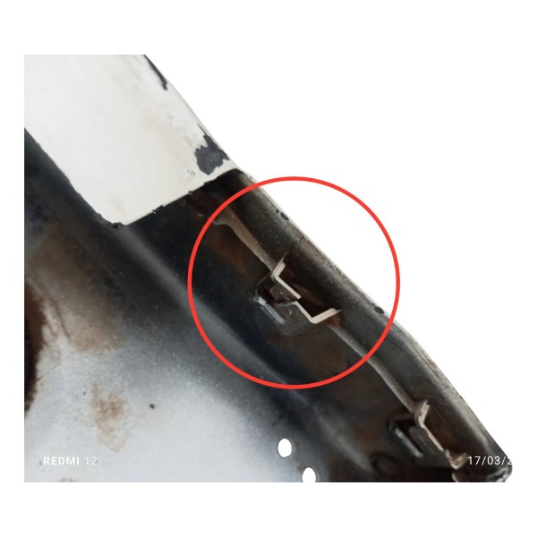 Spoiler Lateral Esquerdo Hyundai Azera 3.0 2013 Detalhe Branco