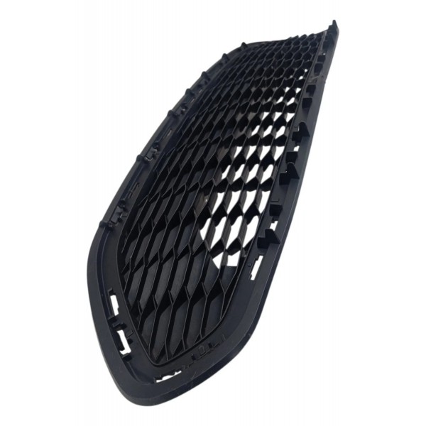 Grade Parachoque Dianteiro S/friso Ford Ka 2015 2016 Detalhe