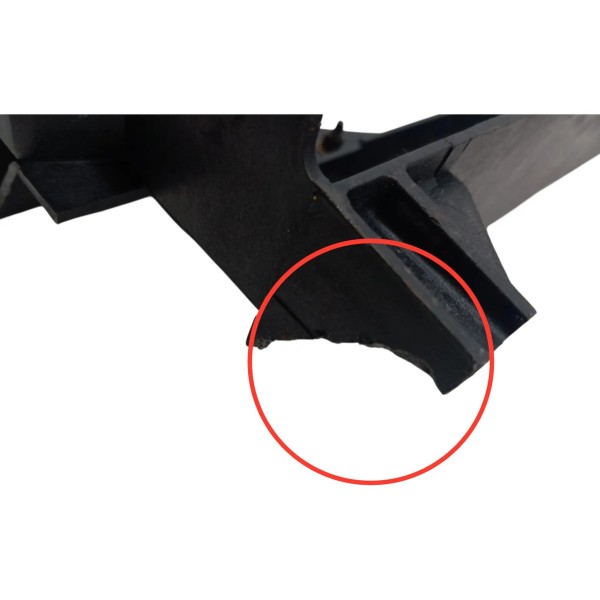 Painel Frontal Suporte Radiador Peugeot 308 2.0 2013 Detalhe