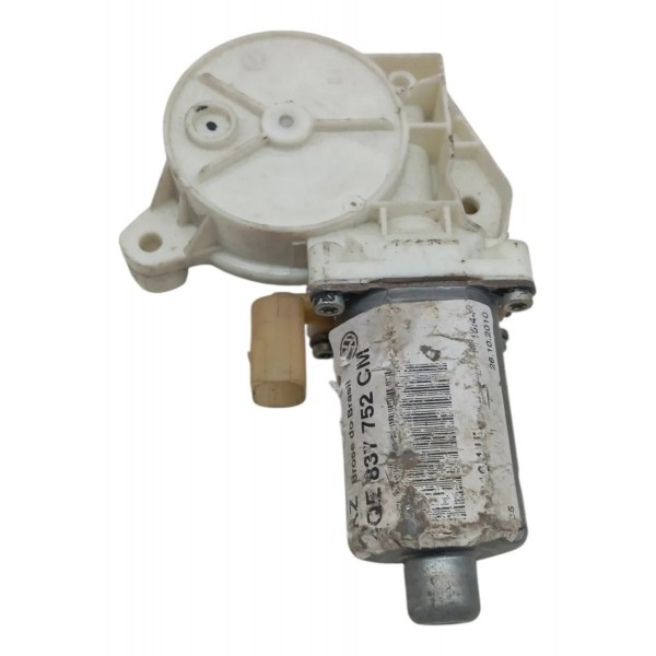 Motor Vidro Eletrico Dianteiro Direito Volkswagen Polo 2010