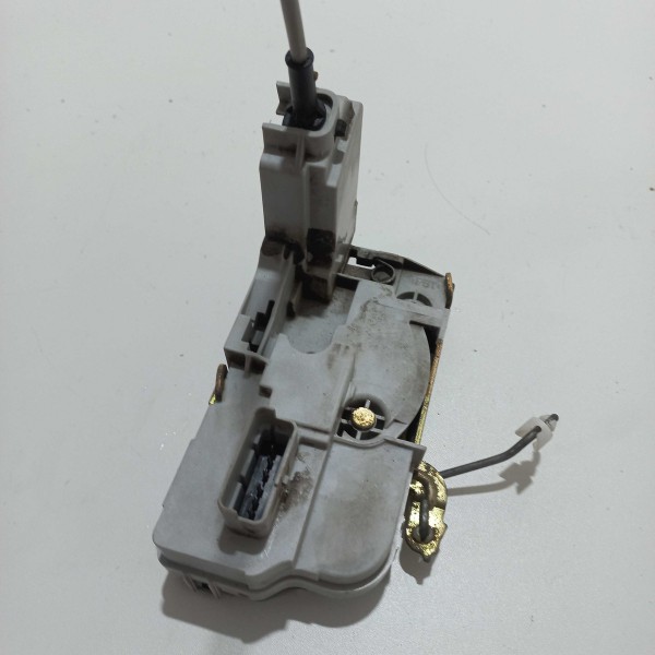 Fechadura Elétrica Porta Dianteira Direita Peugeot 307  Prata