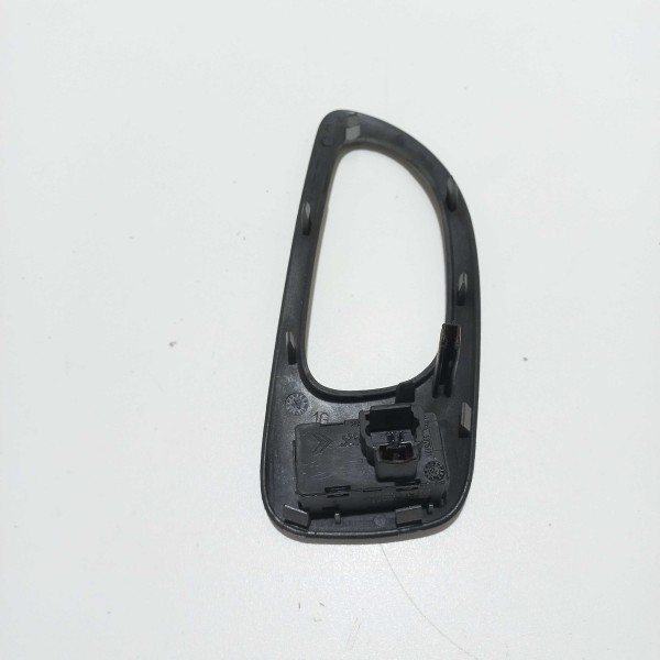 Moldura Maçaneta Interna Traseiro Esquerdo Peugeot 307 Sw Traseira