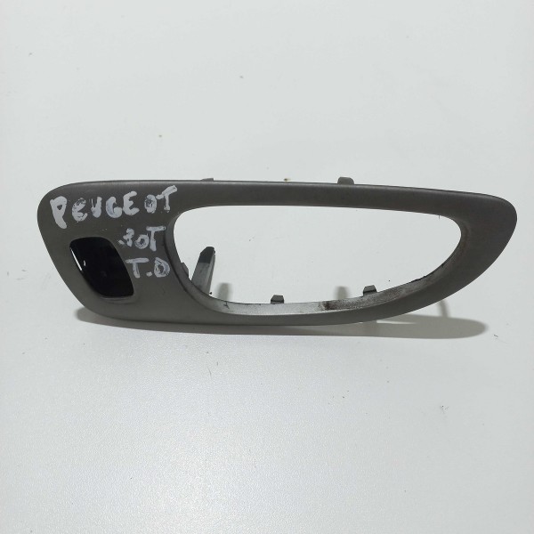 Moldura Maçaneta Interna Traseiro Direito Peugeot 307 2007 Traseira