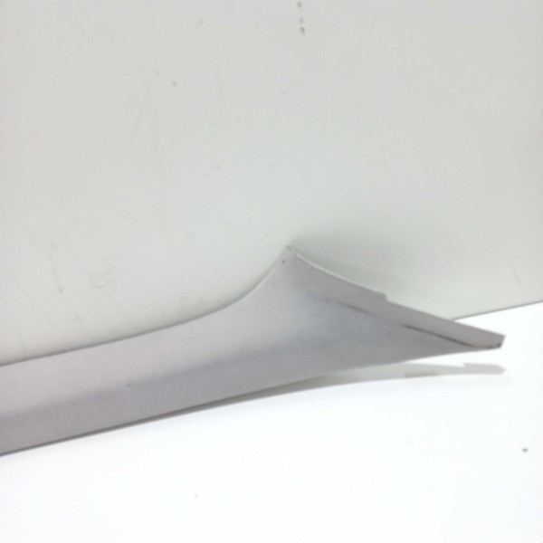 Moldura Coluna Parabrisa Direito Peugeot 307 Sw