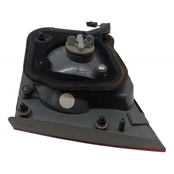 Lanterna Tampa Traseira Esquerda Gm Cruze Sedan 2014 2015 16 Esquerdo/motorista