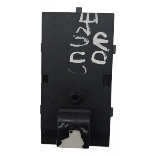 Botão Vidro Dianteiro Direito Chevrolet Cruze Sedan 2014 15