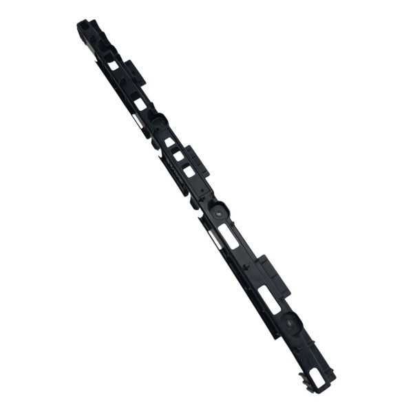 Guia Central Parachoque Traseiro Gm Cruze Sedan 1.8 2014 15