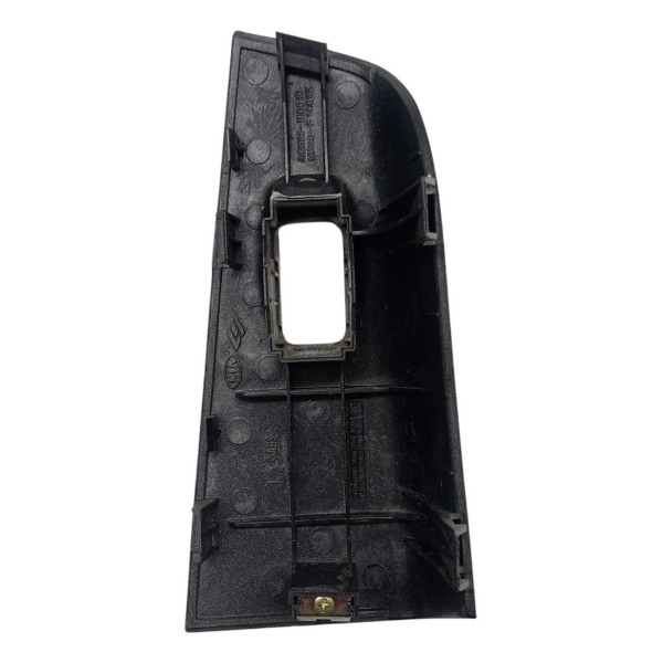 Moldura Botão Vidro Traseiro Direito Kia Sportage 2010 2011