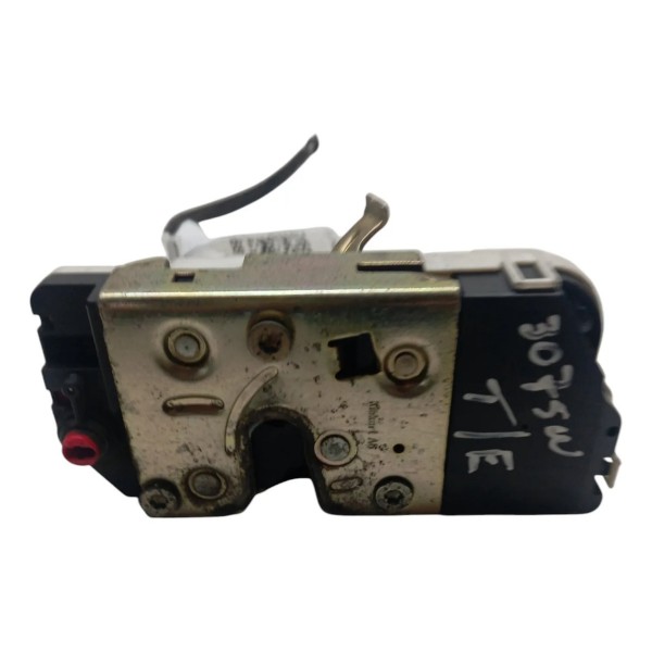 Fechadura Porta Traseira Esquerda Peugeot 307 Sw 2.0 2009 10