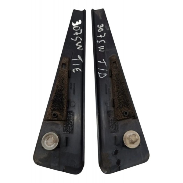 Par Moldura Acabamento Externa Traseira Peugeot 307 Sw 2009