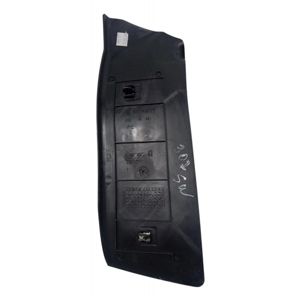 Moldura Descanso Pé Peugeot 307 Sw 2.0 2009 2010 2011 2012
