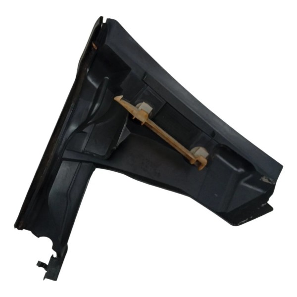 Moldura Direita Suporte Churrasqueira Renault Clio 2006 2007