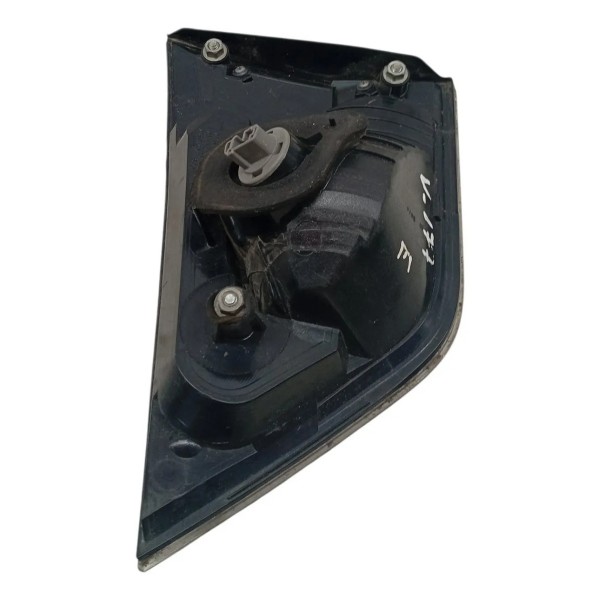 Lanterna Esquerda Tampa Traseira Mitsubishi Outlander 2010