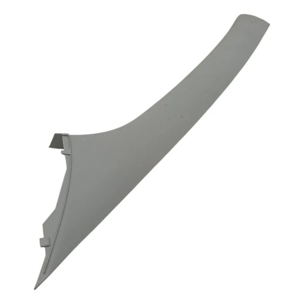 Moldura  Parabrisa Esquerdo Ford Fiesta 2007 Detalhe