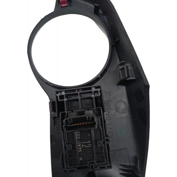 Moldura Botão Vidro Tras Direito Toyota Corolla Cross 2023