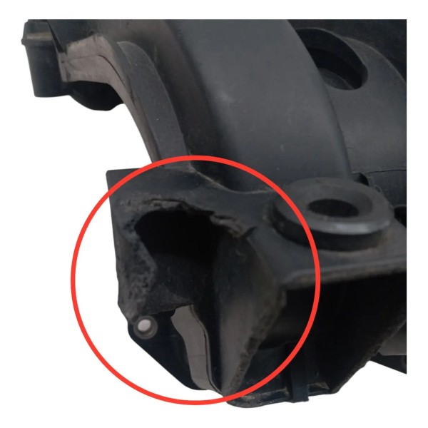 Coletor Admissão Renault Sandero 16v 1.0 2008 Detalhe