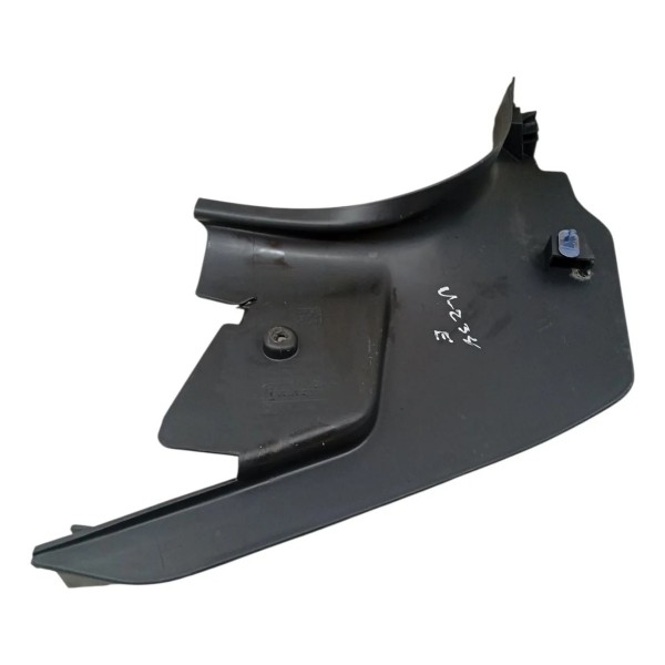 Moldura Soleira Esquerda Chevrolet Corsa Sedan 2007 Detalhe