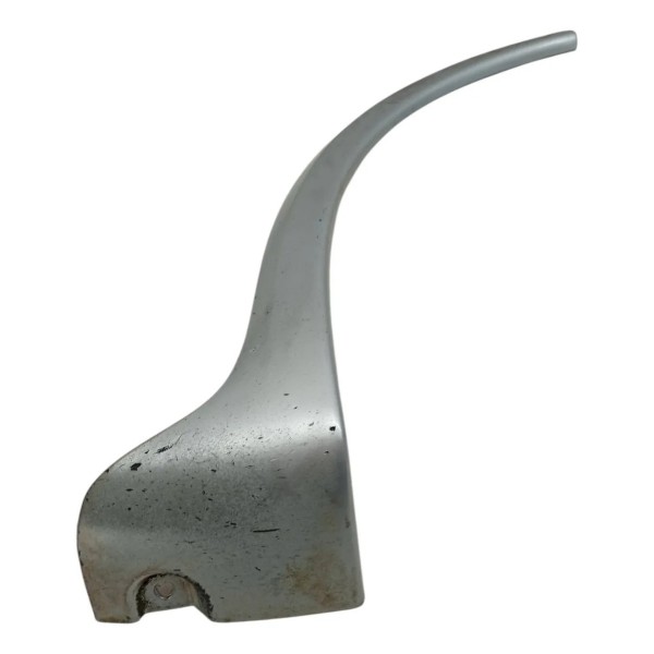 Moldura Paralama Traseira Esquerda Gm Corsa Sedan 2008