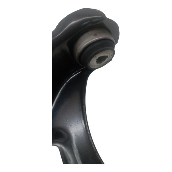 Bandeja Balança Direita Renault Clio 1.0 2005 2006 Detalhe