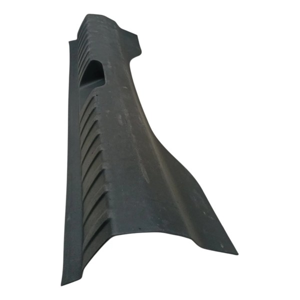 Acabamento Soleira Tampa Traseira Gm Onix 1.0 2020 Detalhe Preto