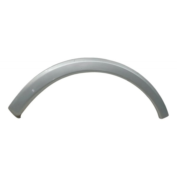 Moldura Paralama Dianteiro Direito Chevrolet Corsa Sedan 200