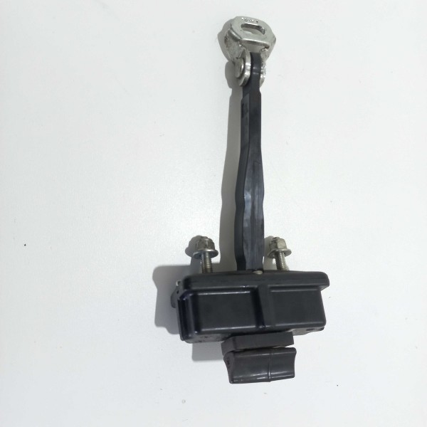 Limitador De Porta Traseira Esquerda Fiat Argo 2020