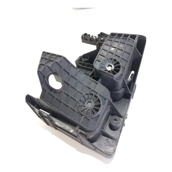 Suporte Caixa Fusível Motor Vw Jetta 2009