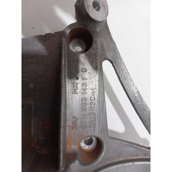 Suporte Compressor Alternador Vw Jetta 2009 2.5