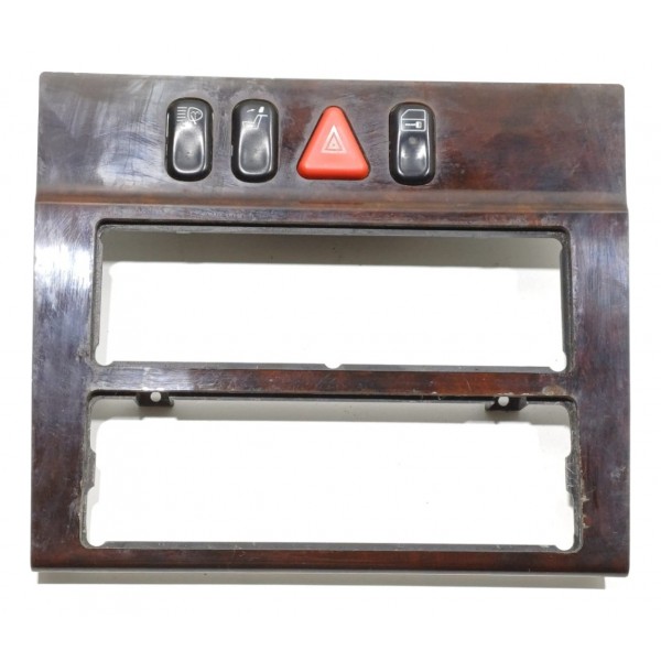 Moldura Central Rádio Botão Alerta Mercedes E320 1997