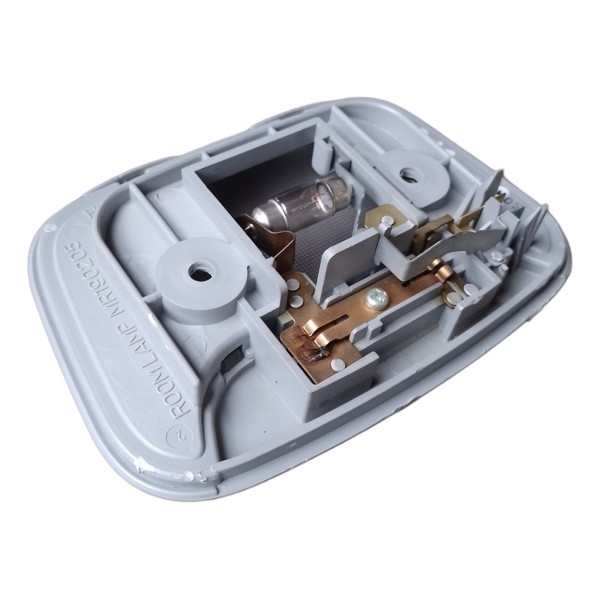 Luz Teto Interna Cortesia Mitsubishi Airtrek 2007