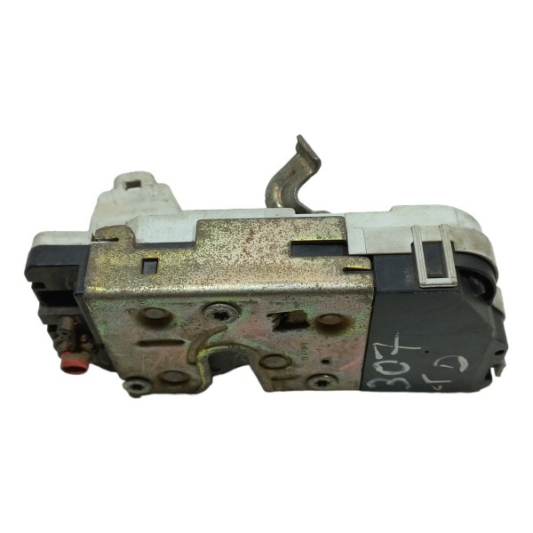 Fechadura Traseira Direita Peugeot 307