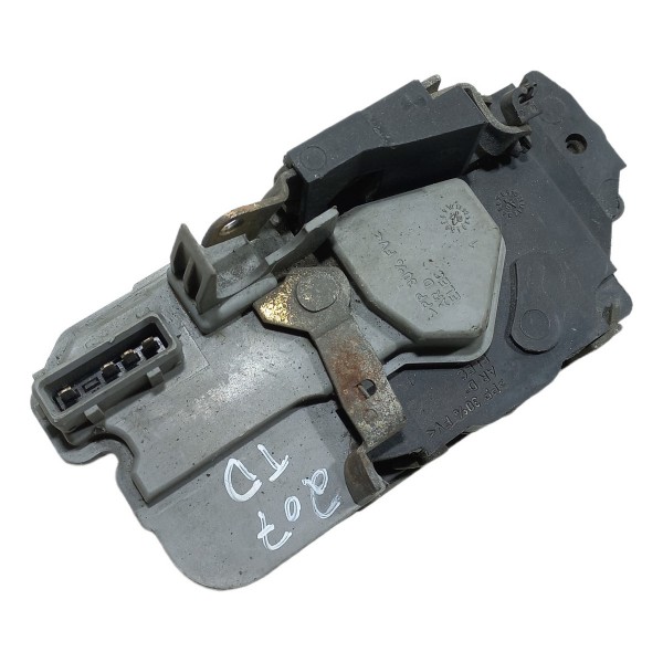 Fechadura Traseira Direita Peugeot 207 2002