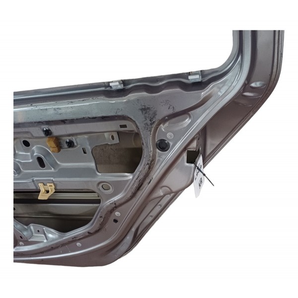 Porta Traseira Direita Clio 2008 Detalhes